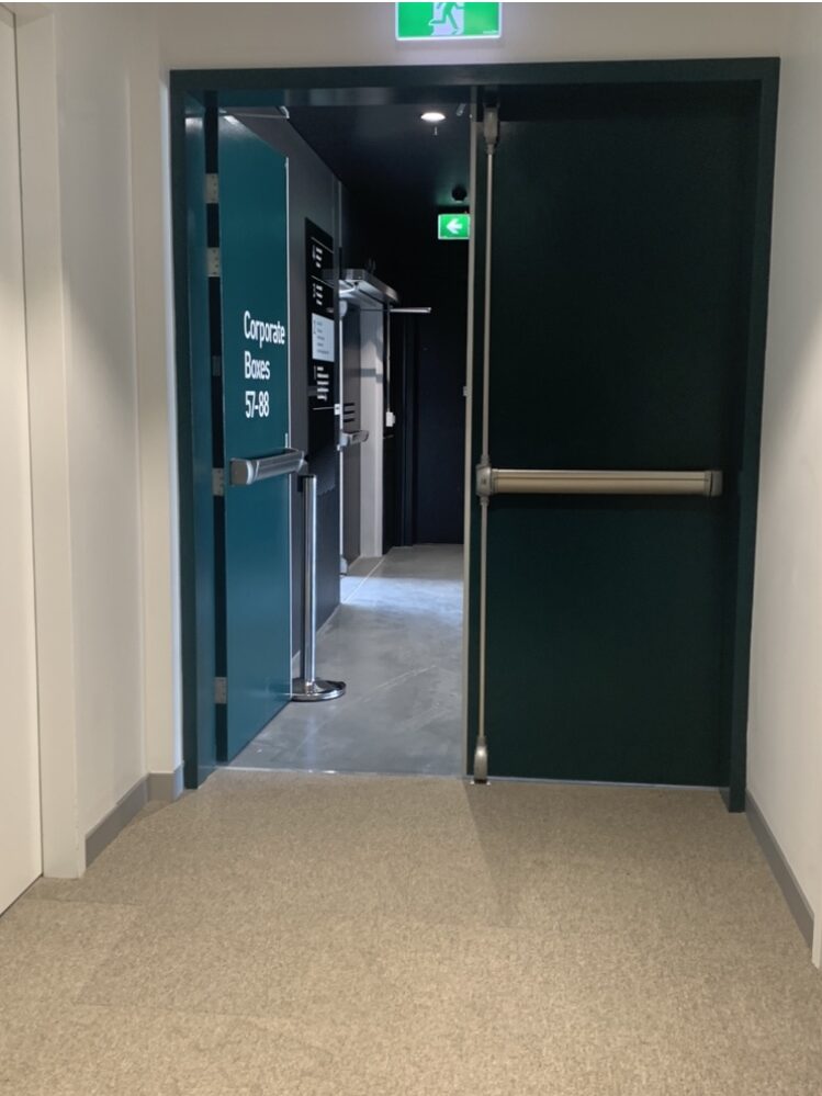 door 1 door 1